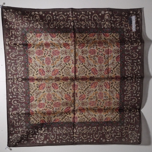 CHRISTIAN DIOR Women's 100% Cotton Colorful Print Square Pocket Scarf - 18x18-in - Picture 5 of 9